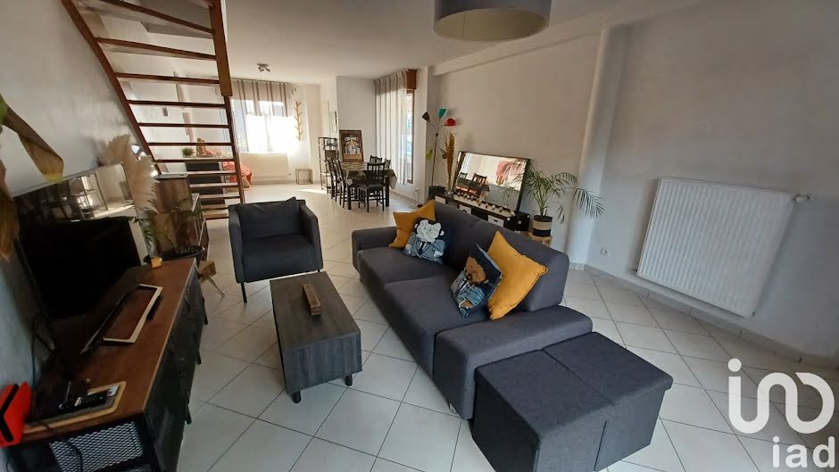 Vente maison 5 pièces 101 m² à Prémesques (59840), 315 000 €