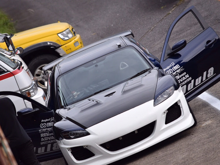 RX-8のエビス東に関するカスタム事例の投稿画像1枚目