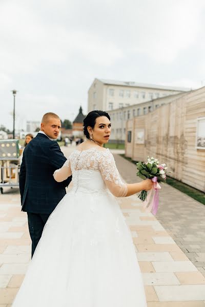 Fotografo di matrimoni Anna Kononec (annakononets). Foto del 8 ottobre 2019