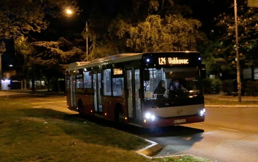 Za putnike u gradskom prevozu bez maske nadležna komunalna milicija da interveniše