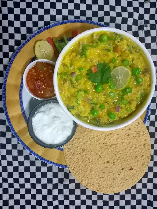 Veggies Tangy Moong Dal Khichdi