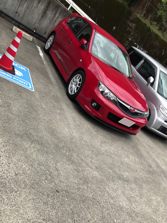 インプレッサ ハッチバックのインプレッサ・納車から2年・まだまだ弄りますに関するカスタム事例の投稿画像2枚目