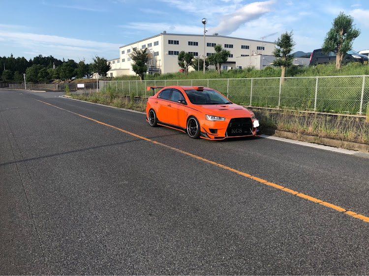 ランサーエボリューションのランサーエボリューションＸ・オレンジに関するカスタム事例の投稿画像1枚目