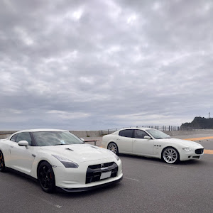 NISSAN GT-R R35