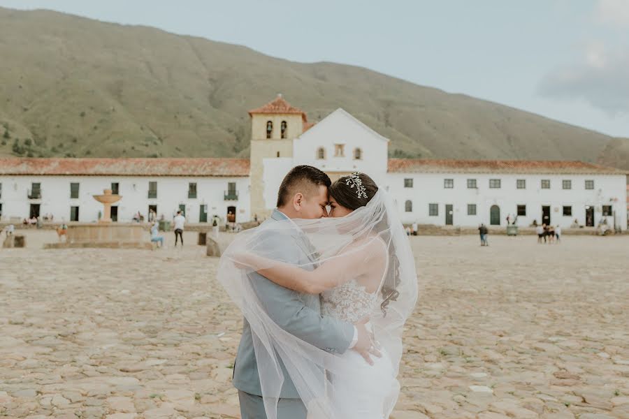 Fotografo di matrimoni Erick Robayo (erickrobayoph). Foto del 14 marzo 2023