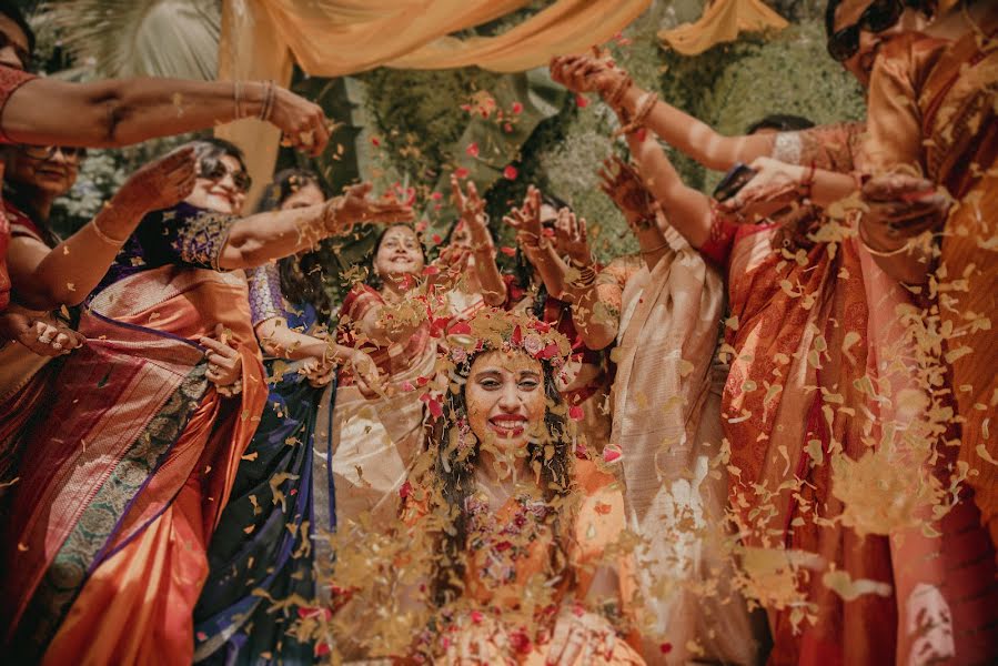 Wedding photographer Koushik Chakraborty (t0u3yyk). Photo of 16 December 2021