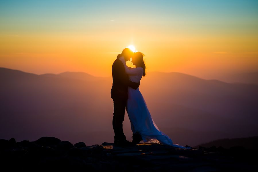 Fotógrafo de casamento Macin Wróbel (marcinwrobelcom). Foto de 16 de janeiro 2019