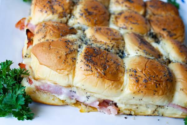 Hawaiian Roll Ham Sliders_image