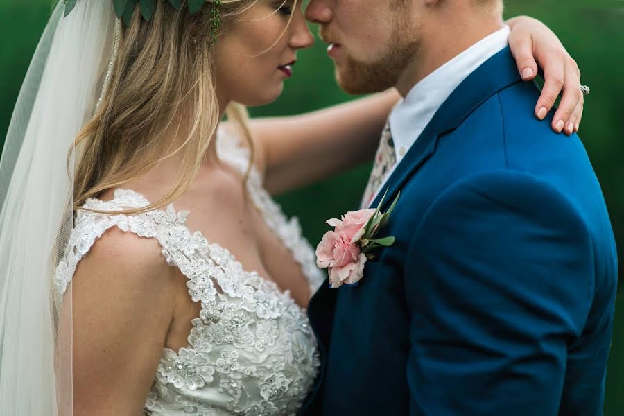 Wedding photographer Jessie Holloway (jessieholloway). Photo of 8 September 2019