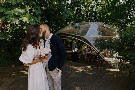 Fotógrafo de casamento Alisa Pinevich (aliskapin). Foto de 30 de outubro 2022