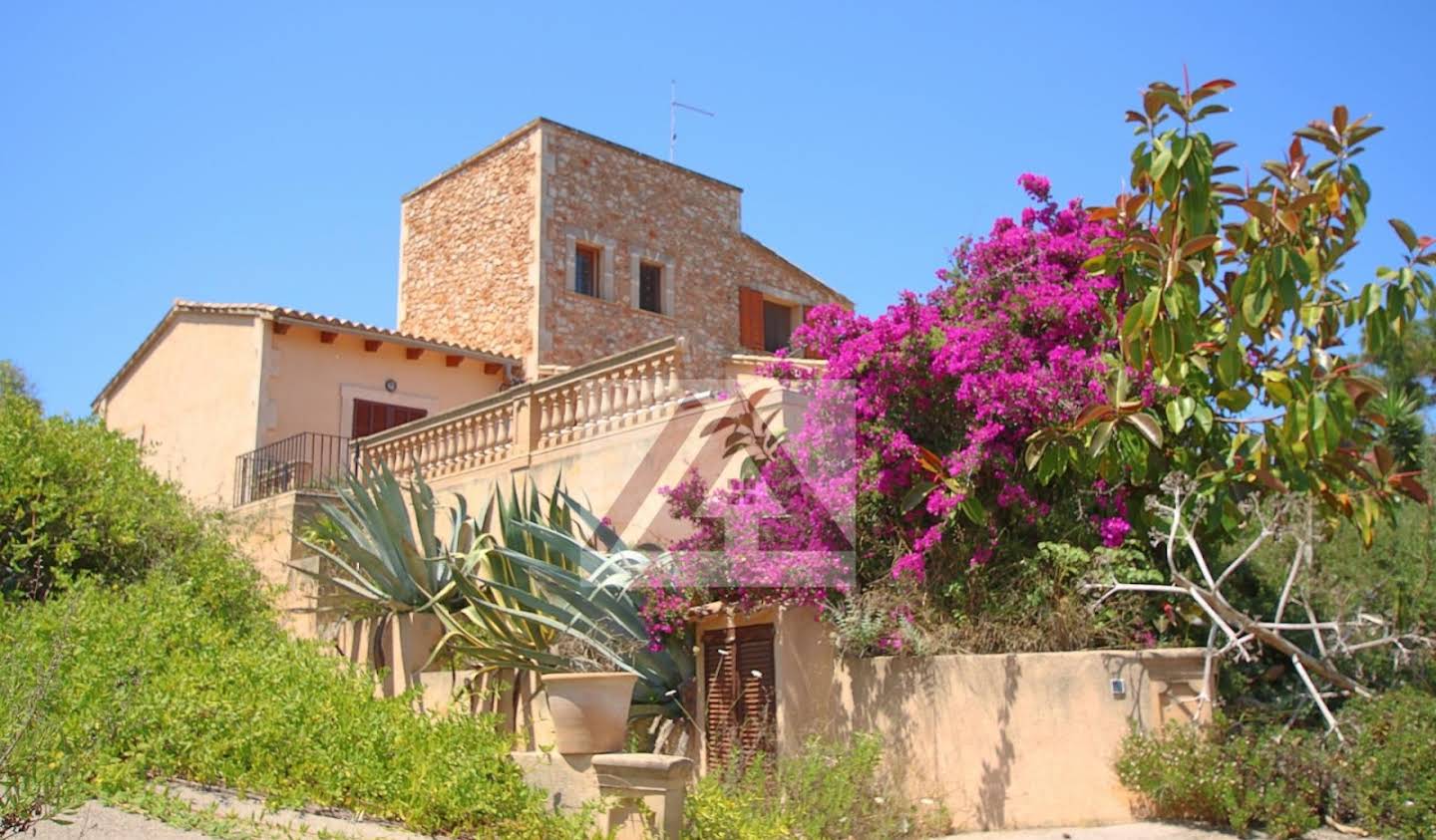 Villa with pool and terrace Santanyí