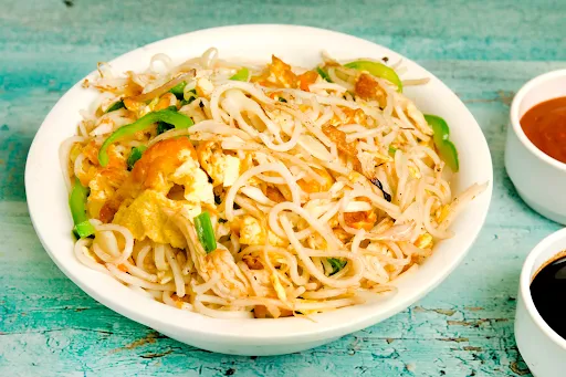 Chicken Hakka Noodles