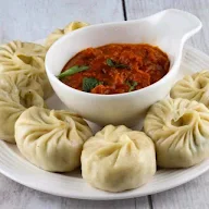 Momos Hub photo 3