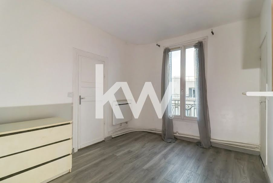 Vente appartement 1 pièce 18.03 m² à Issy-les-Moulineaux (92130), 160 000 €