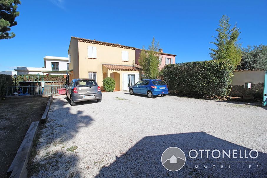 Vente maison 6 pièces 114.55 m² à Roquebrune-sur-Argens (83520), 459 000 €