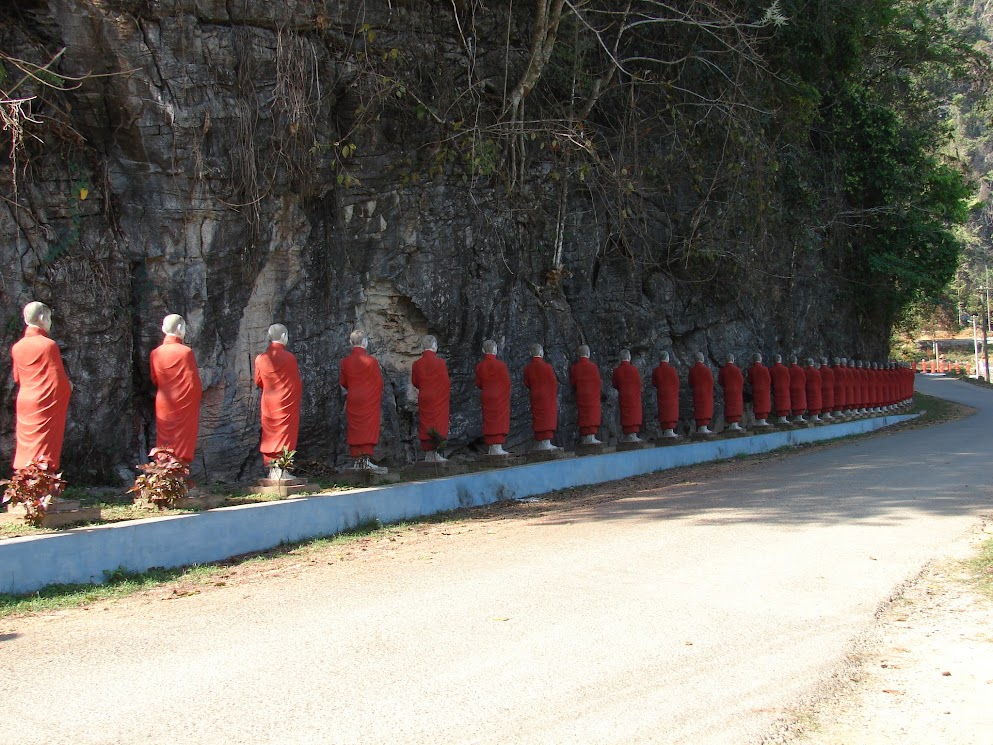 KAW KA THAUNG CAVE 