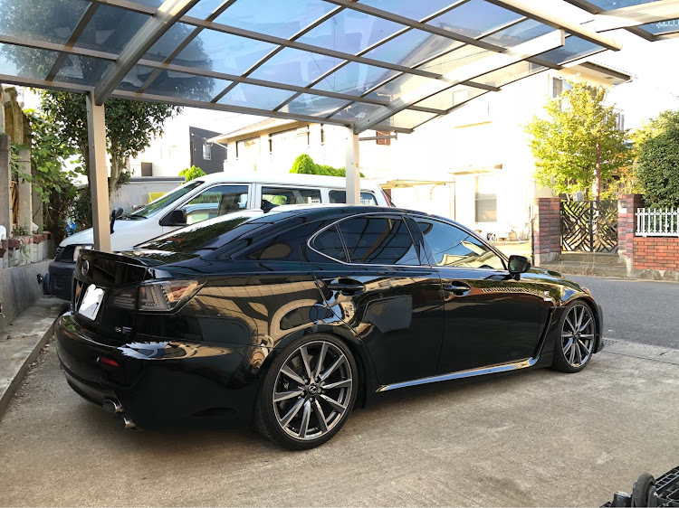 IS Fのバッテリー交換・洗車・レクサスIS-F・IS Fに関するカスタム事例の投稿画像4枚目