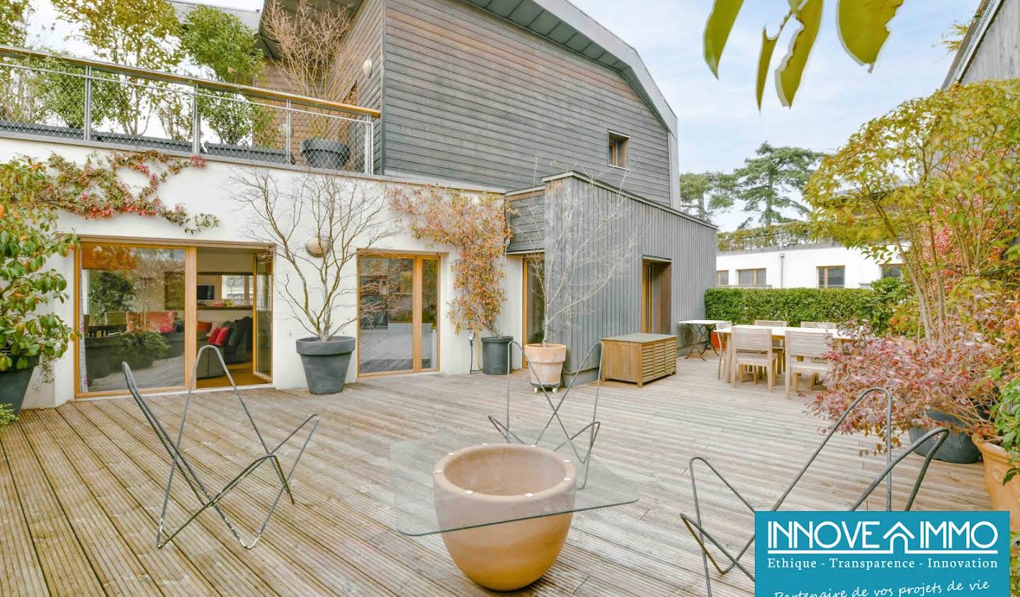 Apartment with terrace Versailles