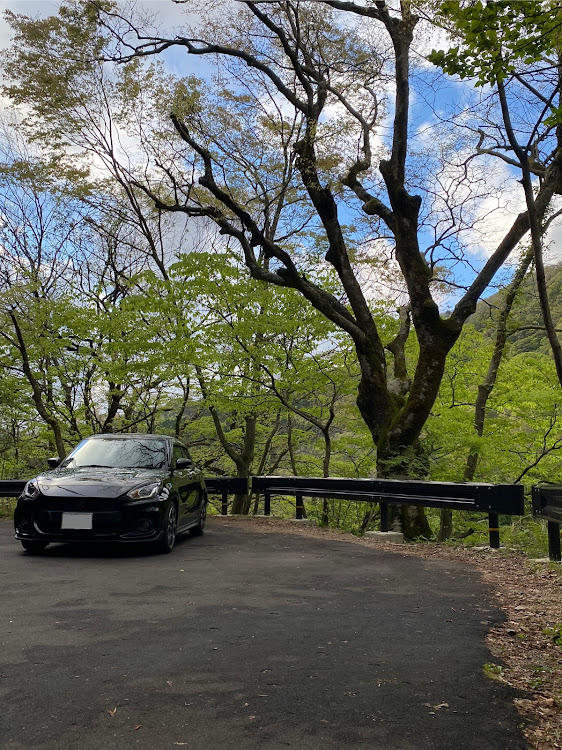 スイフトスポーツのスイフトスポーツZc33s・雨滝・戸倉峠・ドライブに関するカスタム事例の投稿画像1枚目