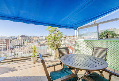 Apartment with terrace 8