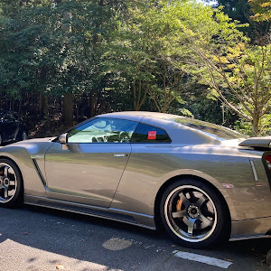 NISSAN GT-R R35