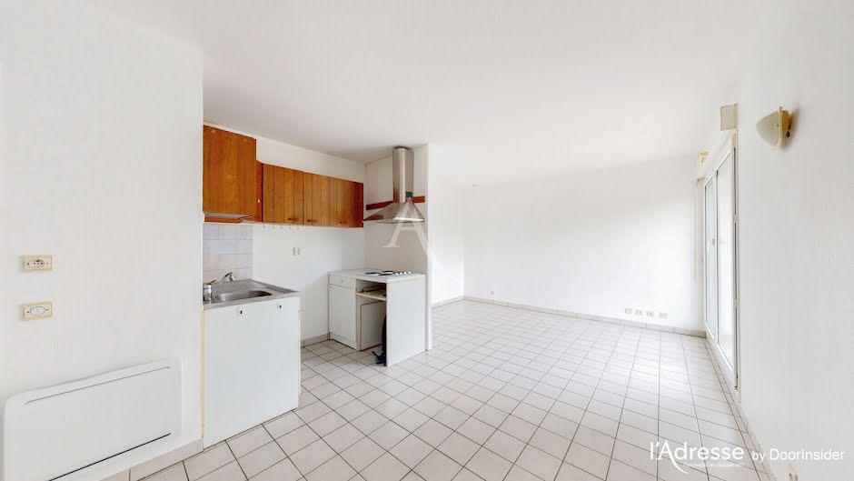 Location  appartement 1 pièce 30.61 m² à Boussy-Saint-Antoine (91800), 629 €