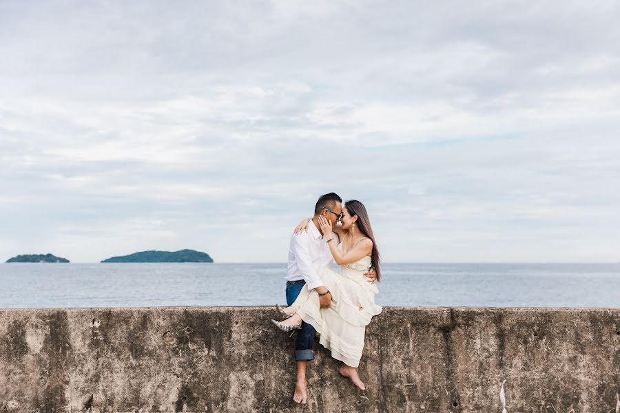 Wedding photographer Julia Bellack (silkandpeonies). Photo of 29 October 2023