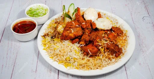 Fry Piece Chicken Biryani Handi