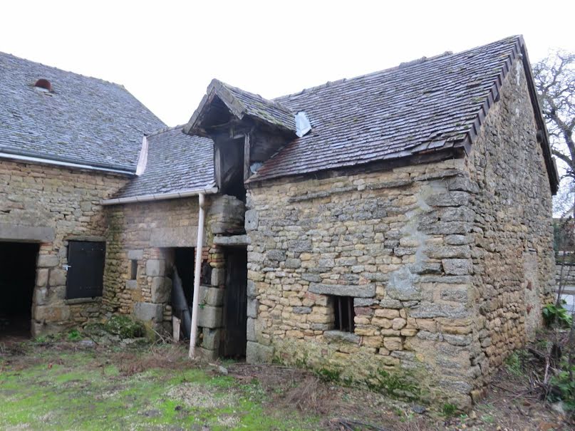 Vente maison 6 pièces 150.56 m² à Damigny (61250), 47 000 €