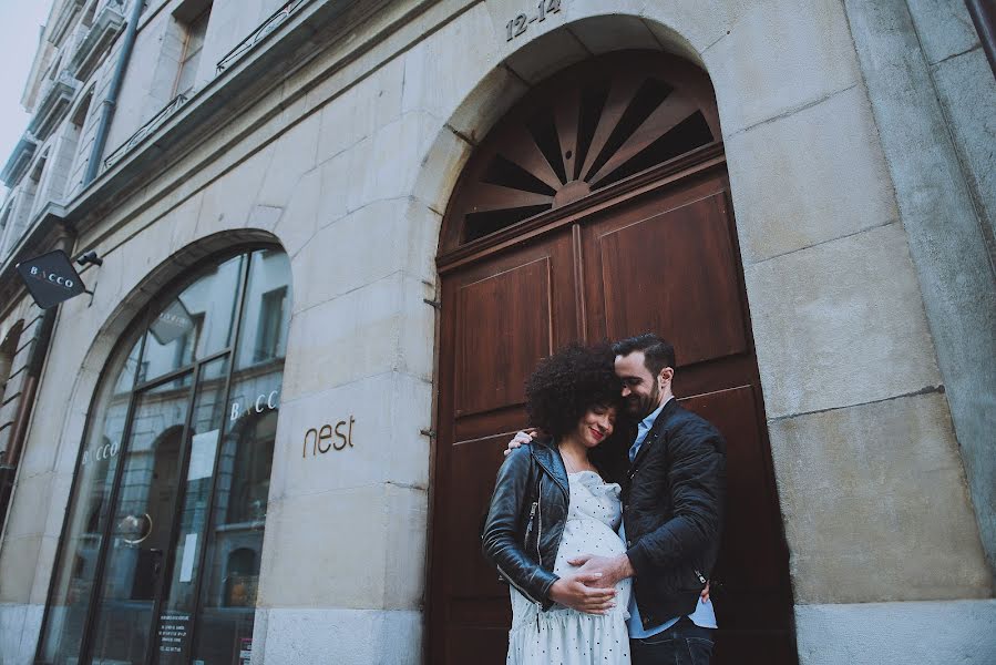 Fotografo di matrimoni Alena Zhilcova (alenazhiltsova). Foto del 10 luglio 2019