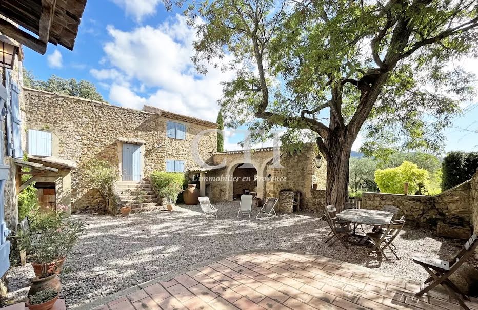 Vente ferme 10 pièces 317 m² à Vaison-la-Romaine (84110), 930 000 €