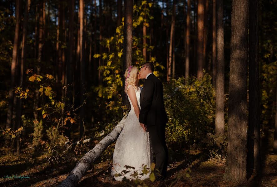 Fotografo di matrimoni Anna Wielgolewska (annawielgolewska). Foto del 25 febbraio 2020