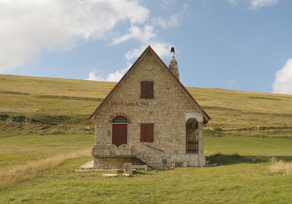 Lonely house di Maspez