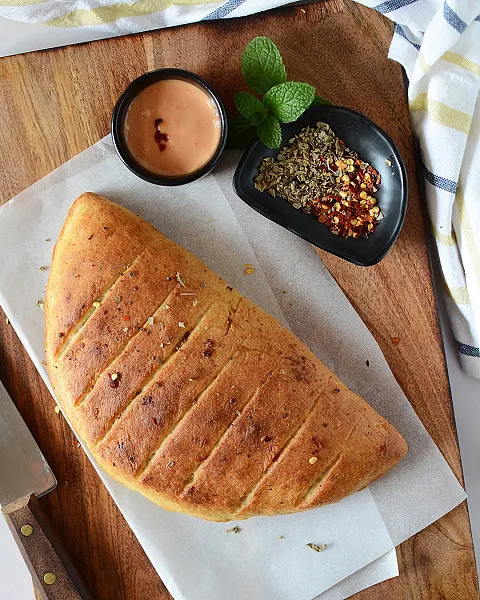 Mexican Stuffed Garlic Bread