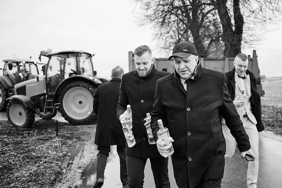 Fotografo di matrimoni Paweł Tusiński (artiso). Foto del 26 aprile