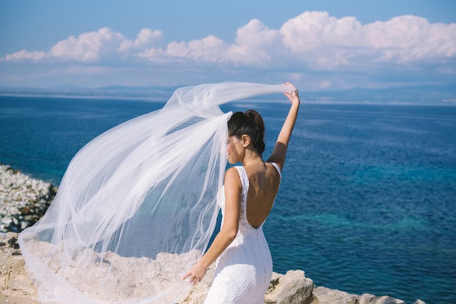 Fotografo di matrimoni Panos Apostolidis (panosapostolid). Foto del 6 febbraio 2018