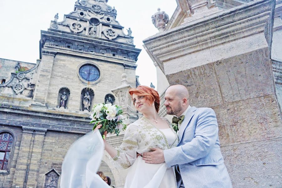 Fotógrafo de casamento Lidiya Kozhevnikova (lidko). Foto de 2 de janeiro 2019