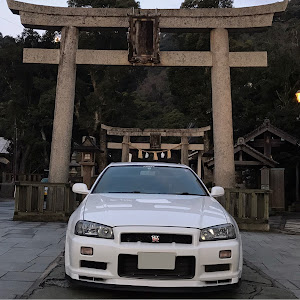 スカイライン GT-R R34