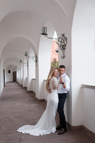 Wedding photographer Marina Garapko (colorlife). Photo of 14 December 2019