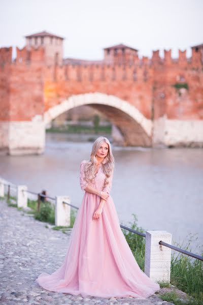 Svatební fotograf Taya Kopeykina (tvkopeikina). Fotografie z 19.dubna 2018