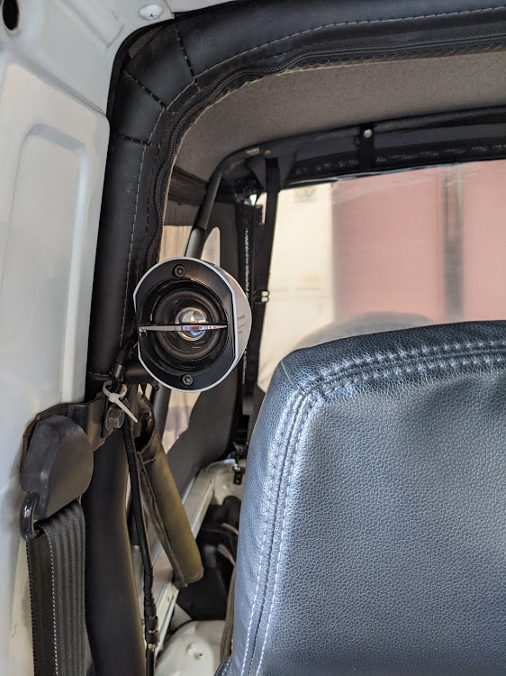 ジムニーのJimny・スピーカー・幌車に関するカスタム事例の投稿画像3枚目