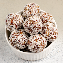 Date Almond Balls [2 pcs.]