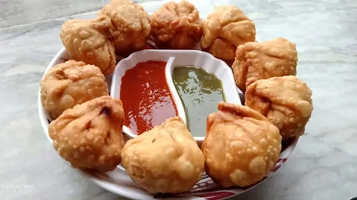 Chicken Fried Momos [6 Pieces]