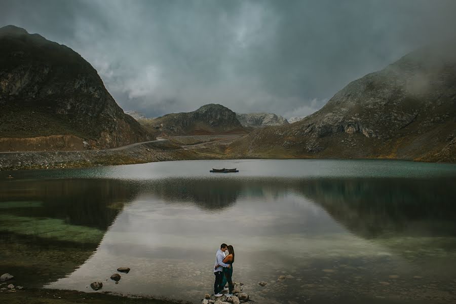 Fotograful de nuntă Eduardo Calienes (eduardocalienes). Fotografia din 29 octombrie 2017