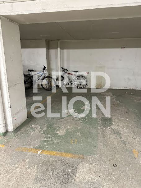 Location  parking   à Paris 15ème (75015), 100 €