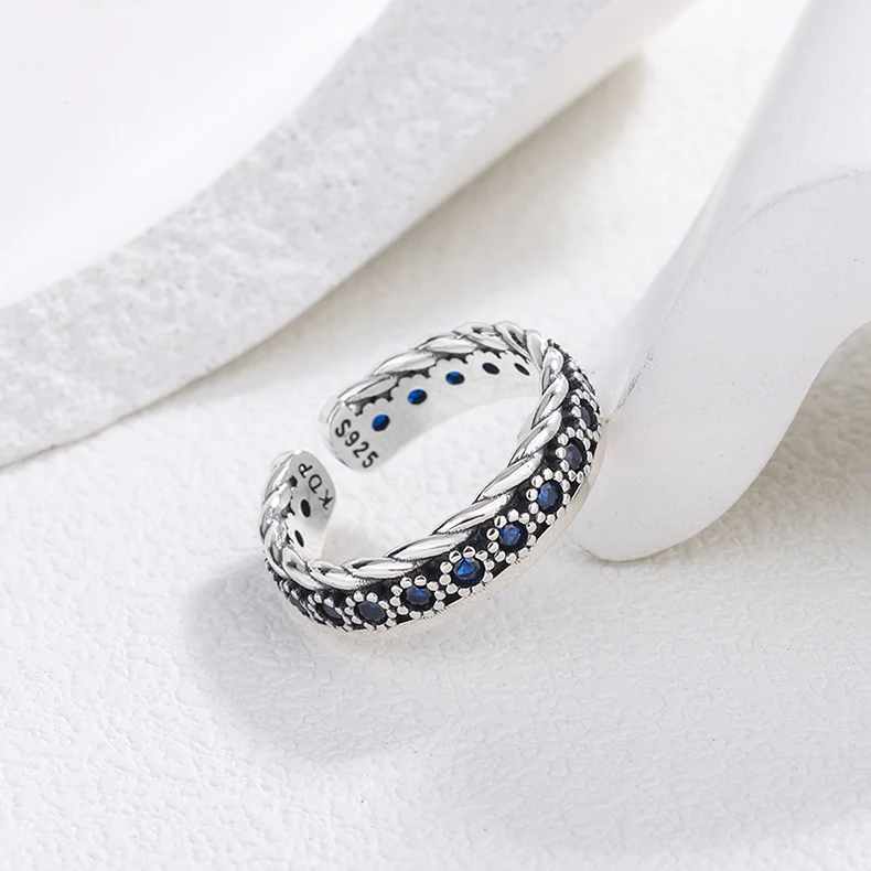 images slider number - 3