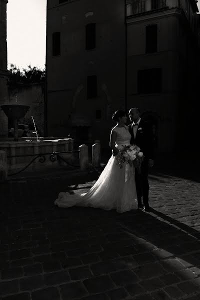 Fotografo di matrimoni Melissa Marchetti (melissanarni). Foto del 18 febbraio 2022