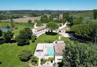 Maison avec piscine et terrasse 5