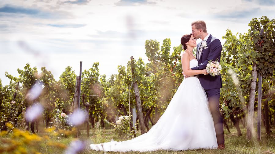 Fotografo di matrimoni Samuel Gesang (gesangphoto). Foto del 12 aprile 2017