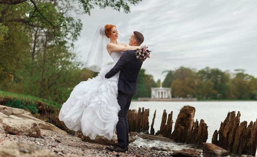 Fotógrafo de casamento Andrey Erastov (andreierastow). Foto de 12 de junho 2017